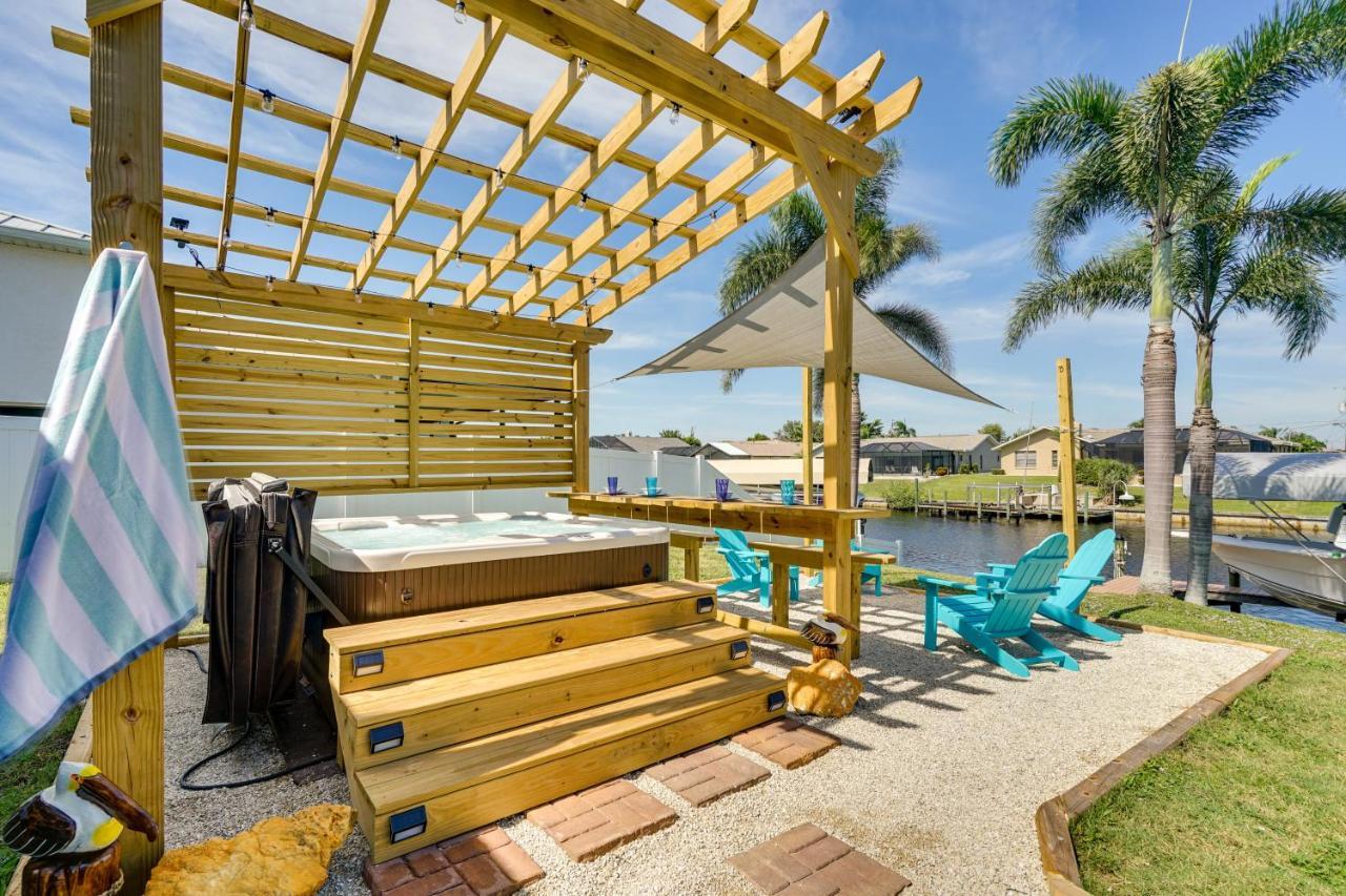 Remodeled Cape Coral Home Hot Tub And Pool! Exterior photo