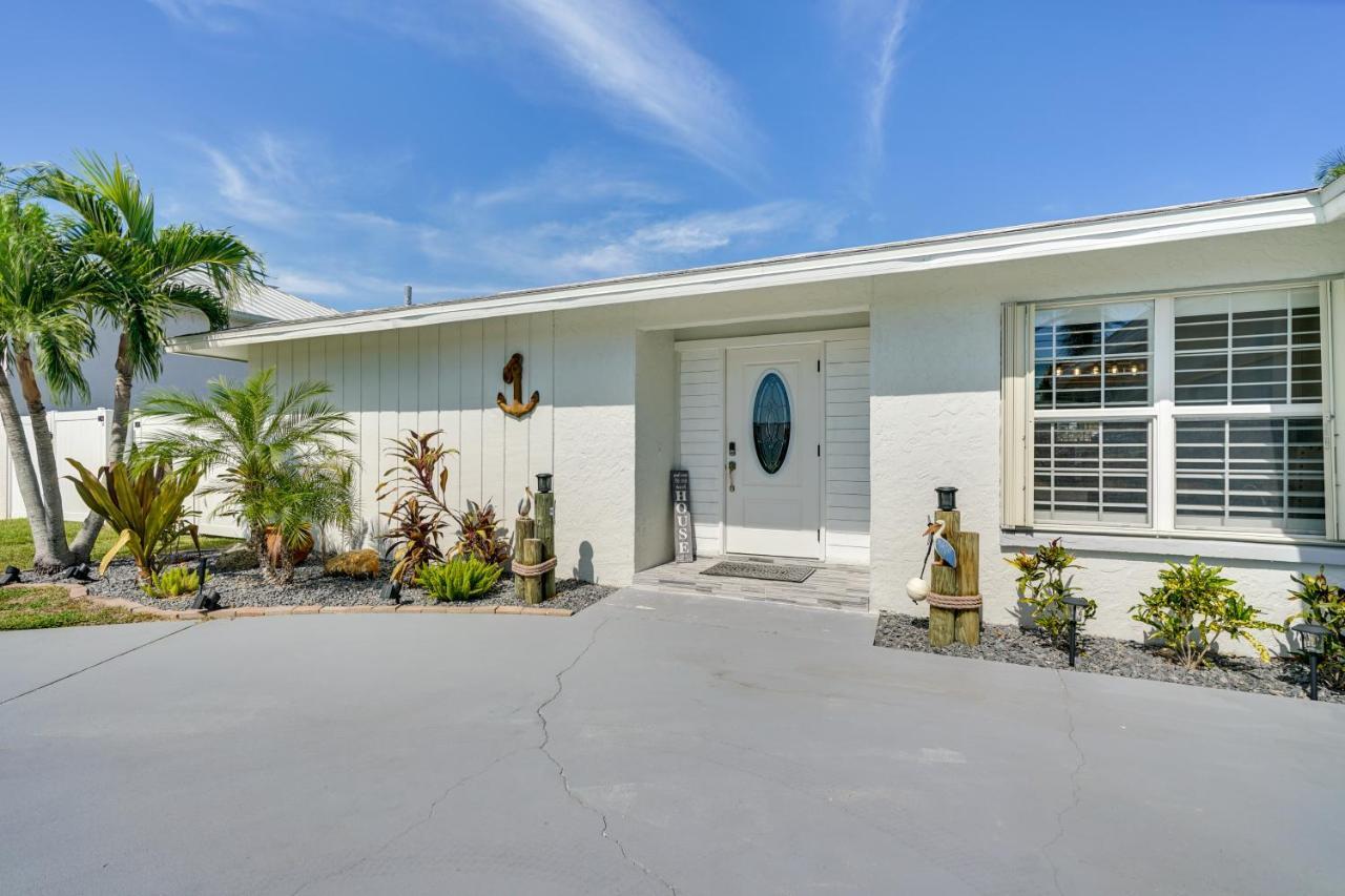 Remodeled Cape Coral Home Hot Tub And Pool! Exterior photo